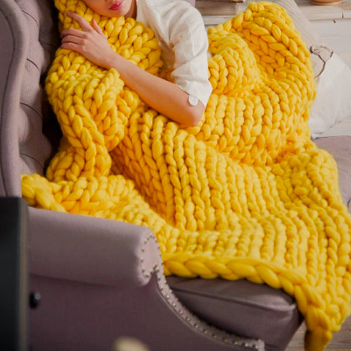 Fil à tricoter chunky XL, parfait pour réaliser un plaid ou un coussin douillet en DIY.