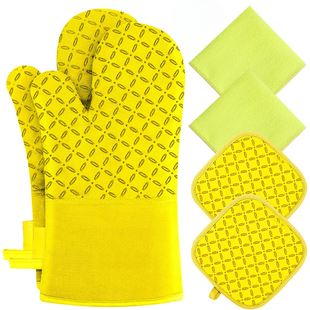 Accessoires de cuisine essentiels : set de gants et maniques antidérapants pour la cuisson au four.