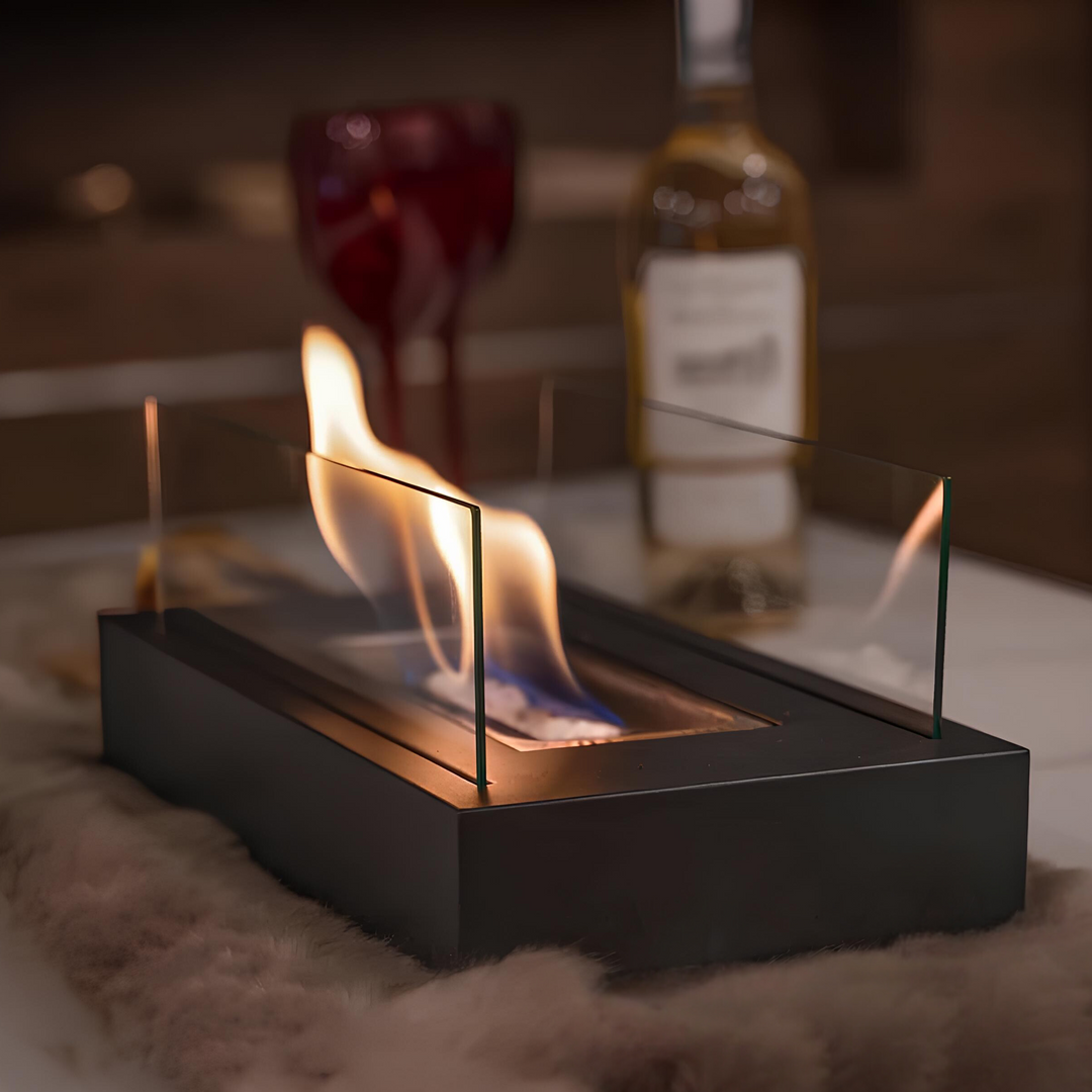 Cheminée de table LumaFlame portable, flamme éthanol pour ambiance chaleureuse intérieure et extérieure.