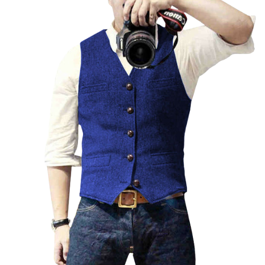 Vue frontale d'un gilet homme élégant, coupe classique. Parfait pour un look formel ou smart casual.