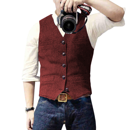 Gilet homme polyvalent, idéal pour la mode masculine. S'adapte à une tenue chic, casual ou formelle.