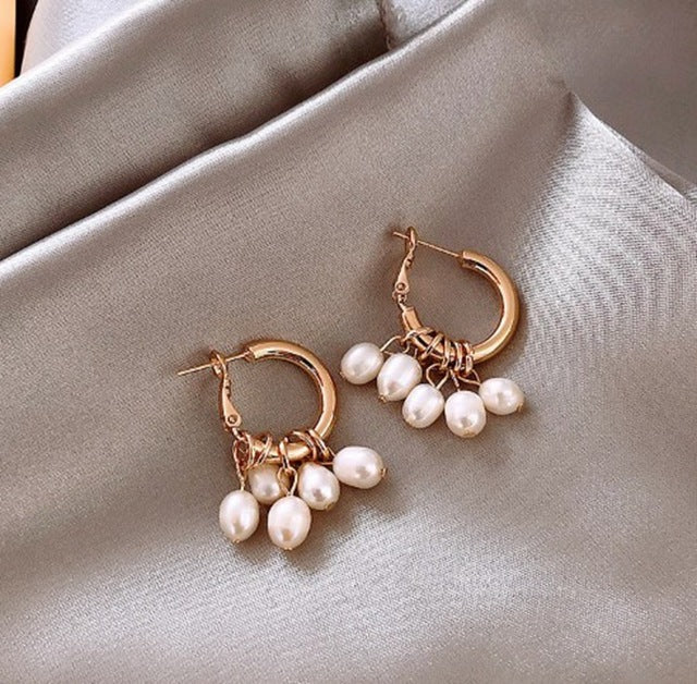 Boucles d'oreilles licorne pour femmes, bijoux mignons et magiques, en acier inoxydable, idéales pour cadeau.