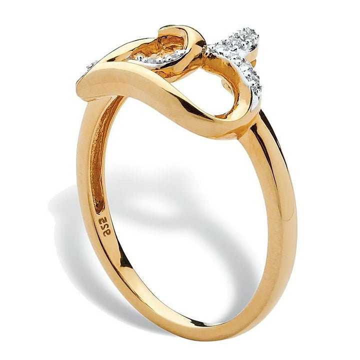 Bijou bague cœur en or rose, design élégant et féminin, idéal comme cadeau.