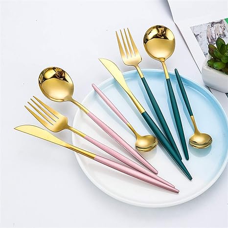 Ensemble de couverts or brossé 24 pcs en acier inoxydable, tendance et élégant.
