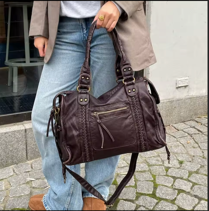 Sac à épaule femme en similicuir, style tote bag, idéal pour cours, élégant et polyvalent.
