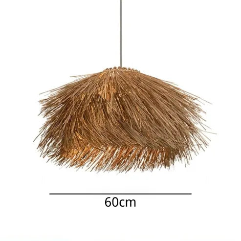 Suspension moderne rotin naturel, éclairage doux, parfait pour salle à manger bohème.