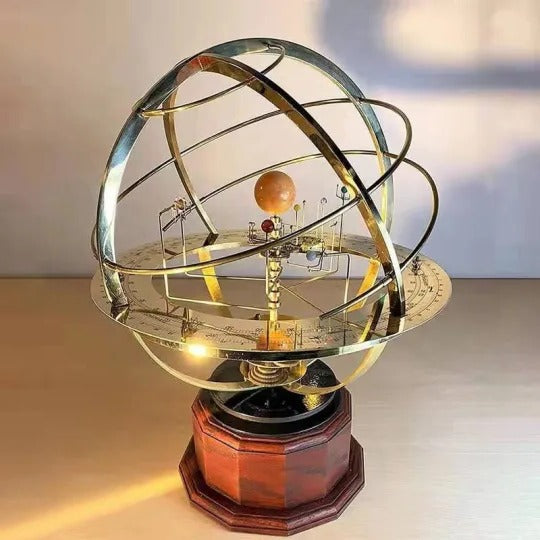 Orrery fait main du système solaire, modèle planètes détaillé, idéal pour décoration maison ou bureau. Cadeau unique astronomie.