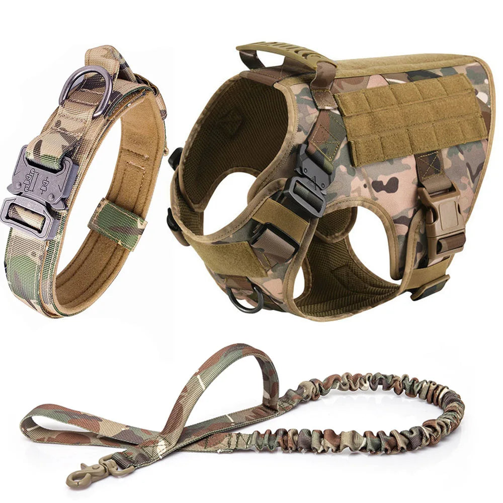Harnais chien en nylon robuste. Confortable et tactique, idéal pour l'entraînement et les aventures canines en extérieur.