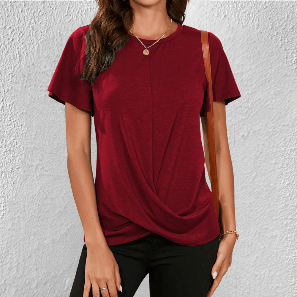 Top ajusté et confortable pour femme, manches courtes, avec col rond et effet ventre plat discret.