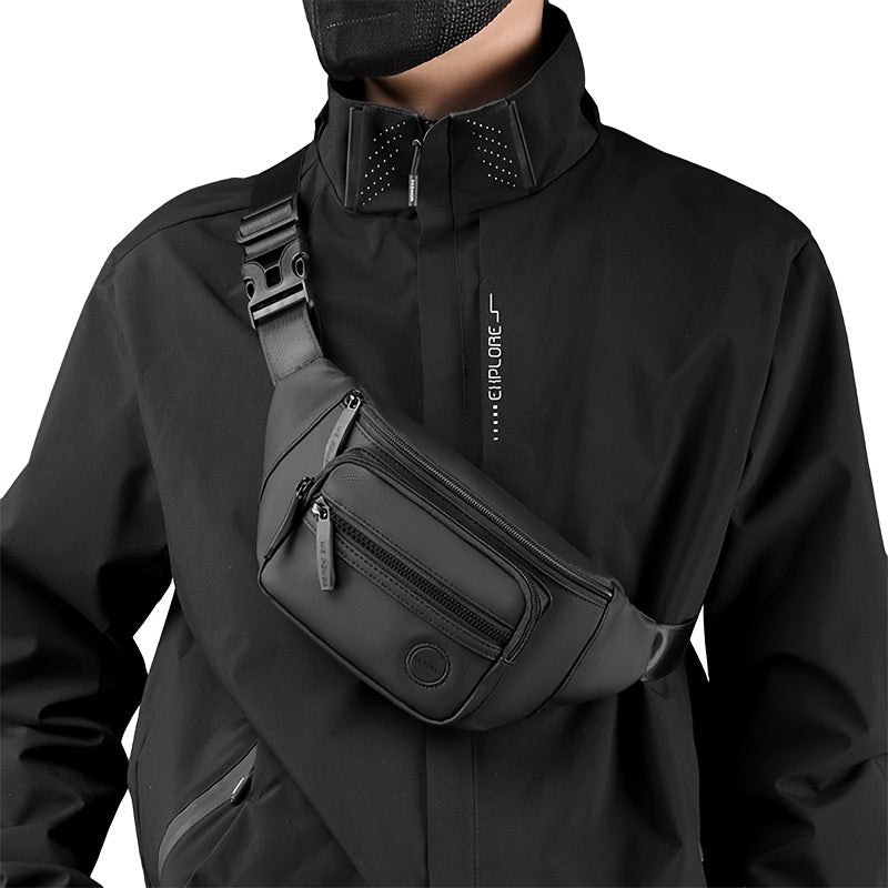 Sac banane homme noir résistant à l'eau, idéal pour voyage, sport, randonnée et usage quotidien.