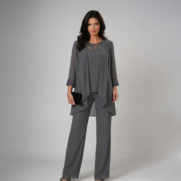 Ensemble bleu femme fluide 3 pièces: pantalon, top chic & veste légère. Confortable pour l'été.