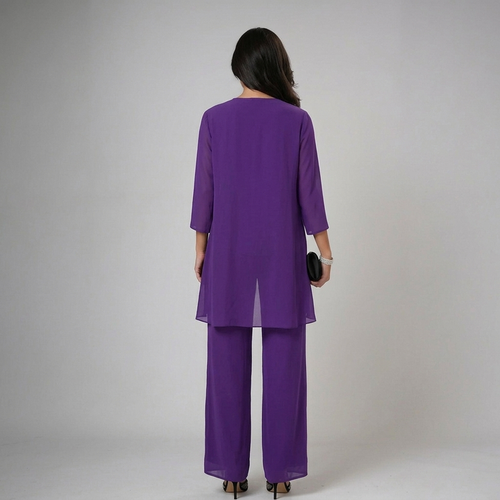 Ensemble fluide femme printemps-été 3 pièces: pantalon, top & veste légère. Chic & confortable.