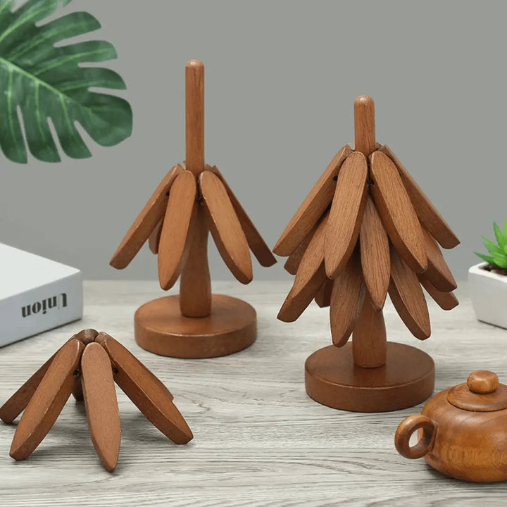 Accessoires de table : sous-verres en bois durable au design naturel. Protège de la chaleur et décore la maison.