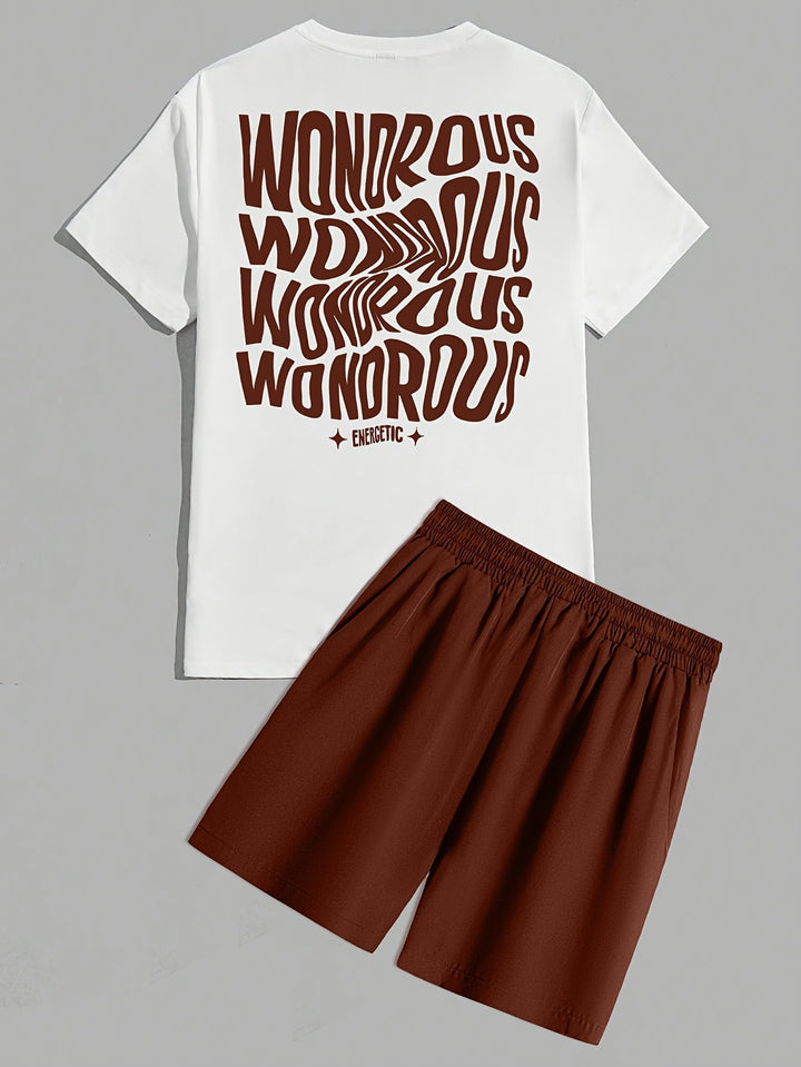 Ensemble homme décontracté : t-shirt graphique à manches courtes et col rond, et short streetwear noir.
