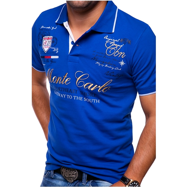 Polo graphique homme, coupe ajustée, avec imprimé moderne abstrait et col boutonné contrasté. Parfait pour l'été.
