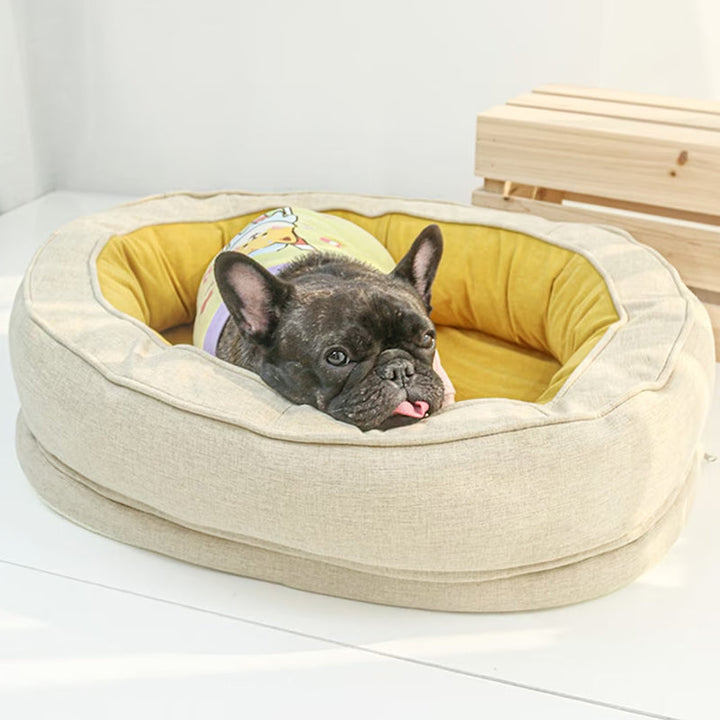 Textile doux et luxueux de ce lit chien, offrant un confort inégalé pour les articulations et le sommeil.