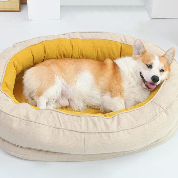 Lit confortable pour animaux, design moderne et orthopédique, parfait pour le repos et la relaxation du chien.
