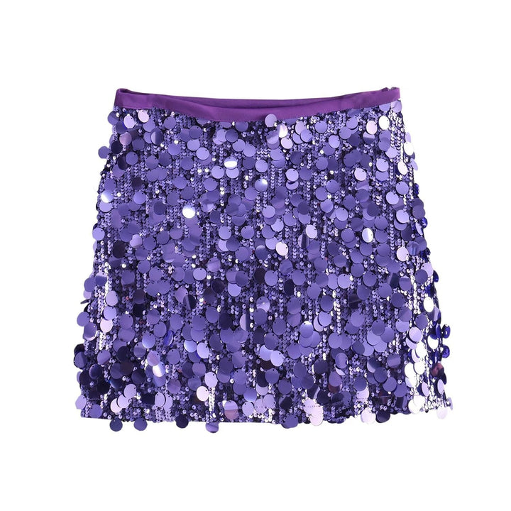Jupe courte fourreau brillante à sequins pour femme, ajoutant du glamour à votre tenue de soirée.