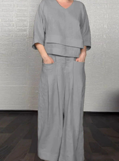 Ensemble femme élégant deux pièces pour le quotidien : top col rond manches longues et pantalon droit confort maximal.