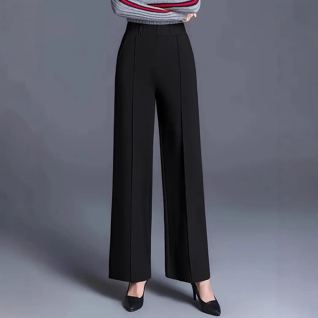 Pantalon droit femme élégant, coupe décontractée, idéal pour toute occasion. Confort moderne.