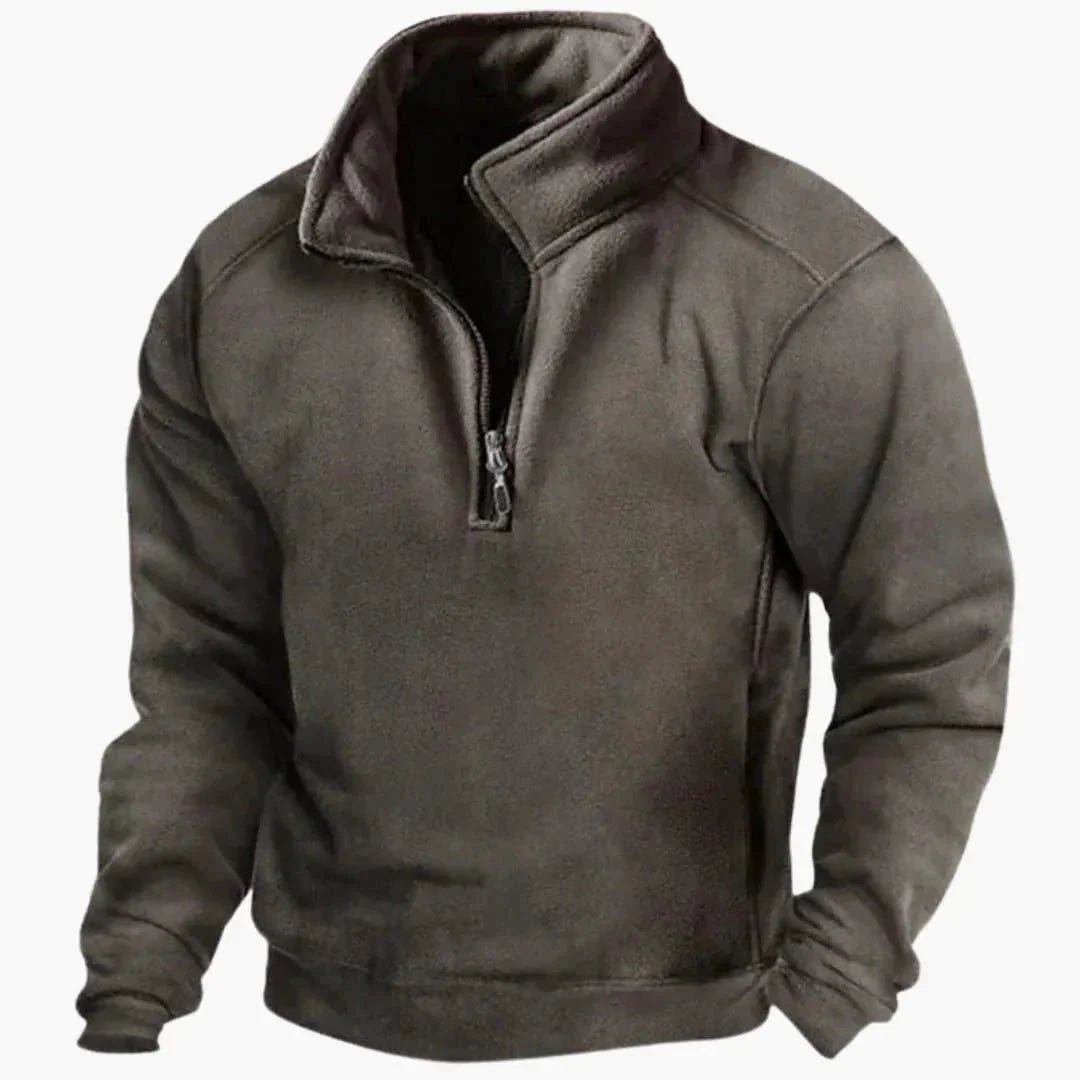 Pull homme polaire élégant à col V, coupe slim. Idéal pour un look chaud et décontracté en mode masculine.