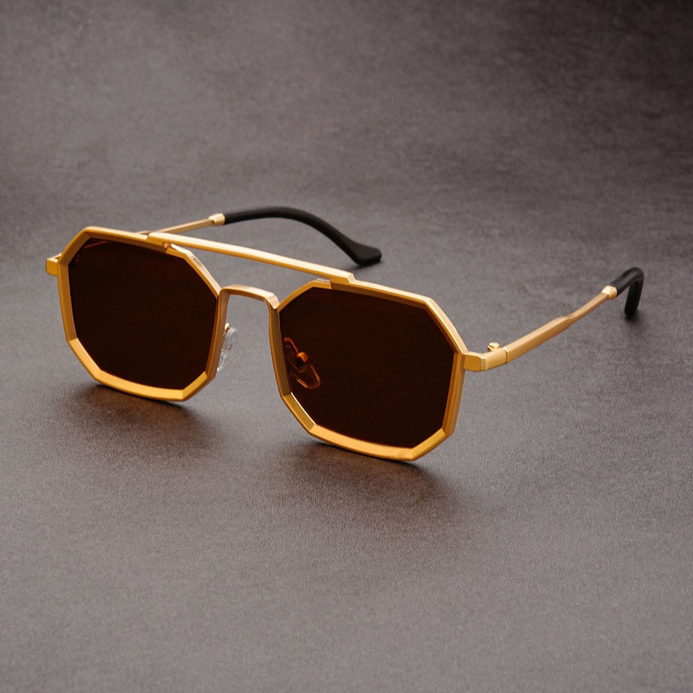 Lunettes de soleil punk stylées avec protection UV, accessoire mode pour un look audacieux et tendance.