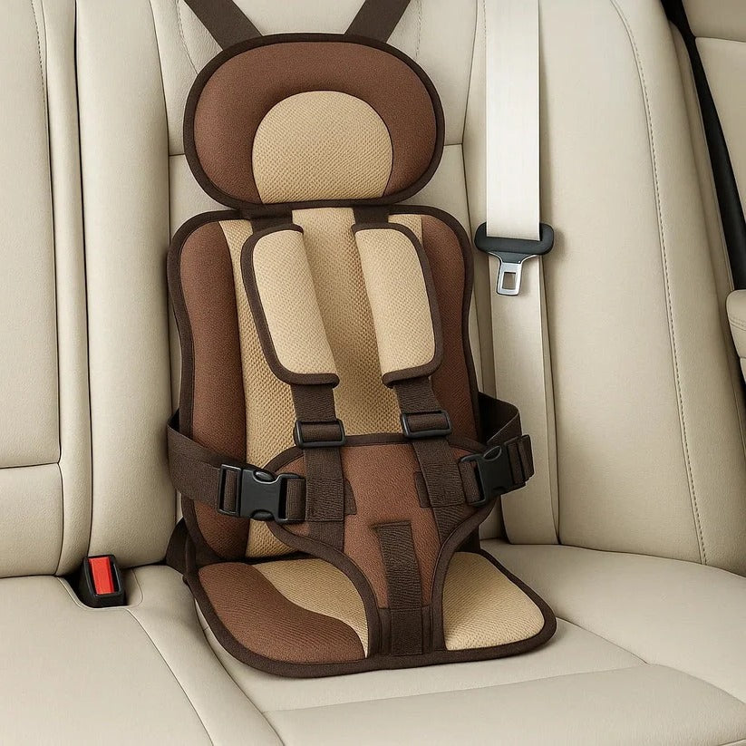 Siège d'appoint enfant pliable et léger. Idéal pour les voyages et la sécurité auto.
