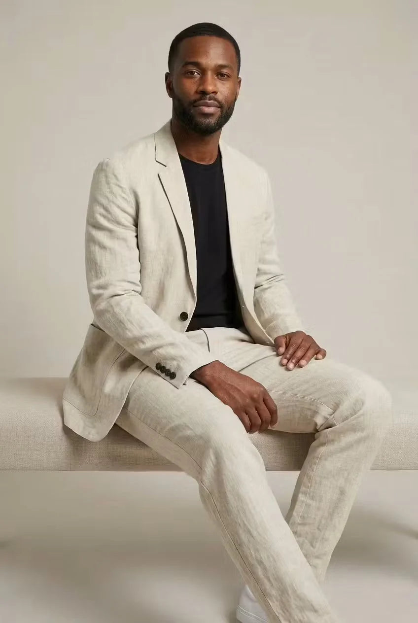 Costume homme deux pièces, style décontracté chic, idéal pour les loisirs ou cérémonies estivales.