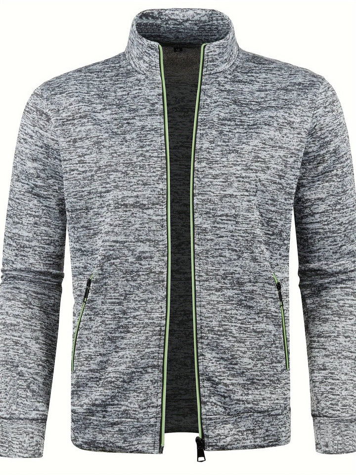 Veste homme zippée à col montant. Style moderne, confortable et polyvalent pour un look urbain élégant.