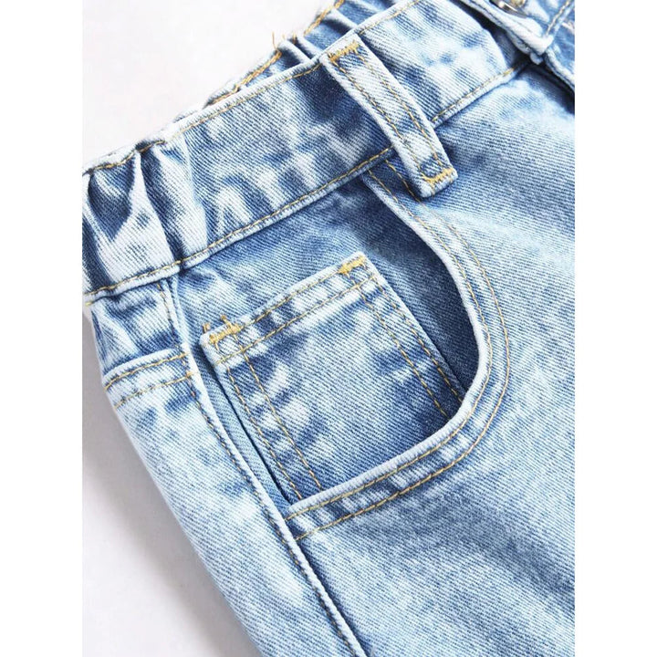 Pantalon femme décontracté élégant à taille mi-haute, coupe large fluide, parfait pour la mode féminine.