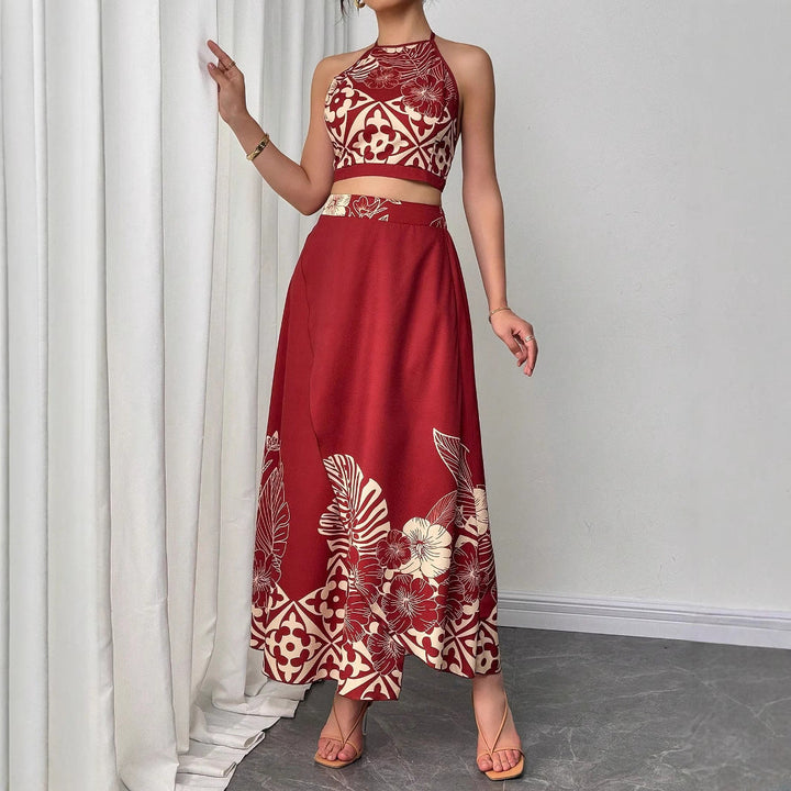 Top et pantalon femme fleuris, ensemble élégant et slim pour le printemps-été. Look tendance et féminin.