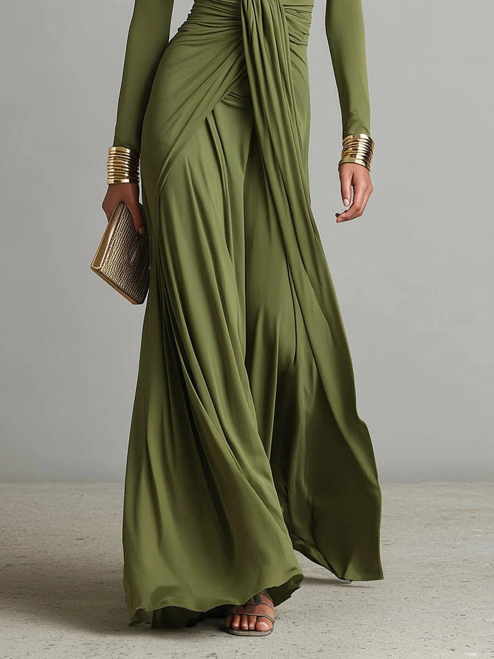 Robe maxi fluide vert armée pour femme, texturée. Confort élégant style français, mode printemps-été.