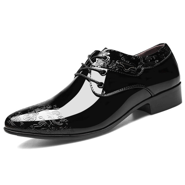 Chaussure habillée homme type Derby. Élégante, noire brillante, idéale pour bureau, mariage, ou occasions spéciales.