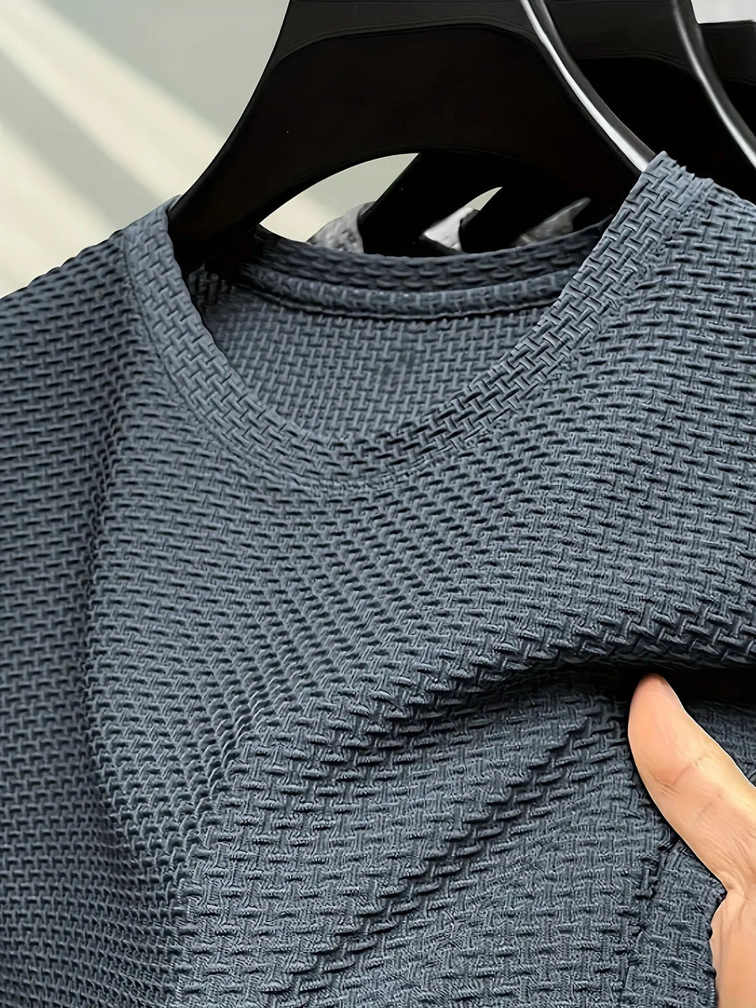 Chemise homme décontractée à carreaux, style pull à manches courtes pour l'été, coupe slim et respirante.