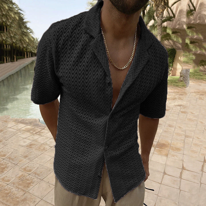 Chemise polo homme décontractée ajourée, manches courtes, un indispensable tendance pour l'été.