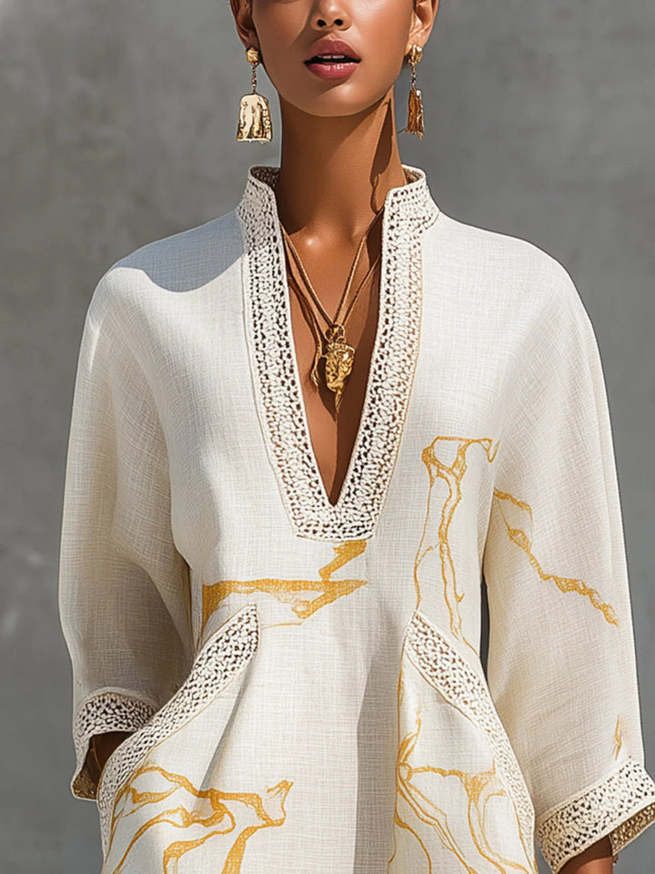 Mini robe femme mode, col V avec dentelle raffinée, manches 3/4. Style féminin et confortable.