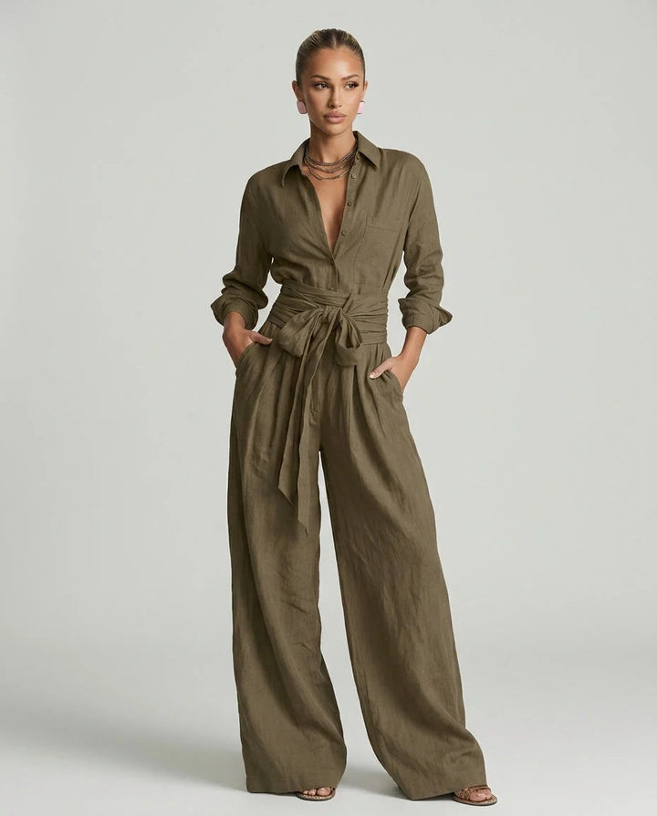 Vêtements femme été: ensemble deux pièces chic en lin coton, chemisier et pantalon large pour un look frais.