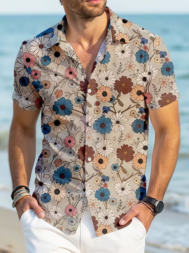 Chemise homme imprimée estivale et chic, coupe décontractée. Idéale pour un look moderne et confortable en vacances.