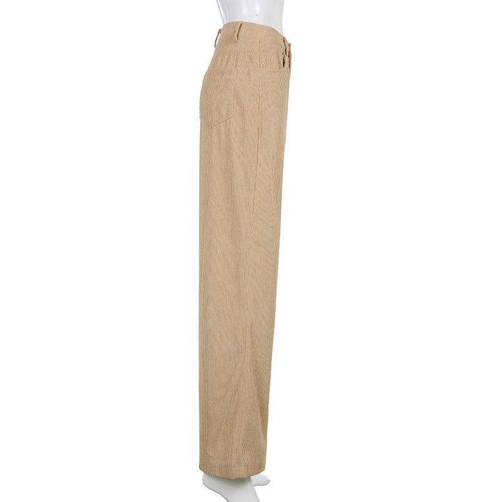 Photo complète d'un pantalon large côtelé femme kaki, bas fluide et ample, alliant élégance et confort.
