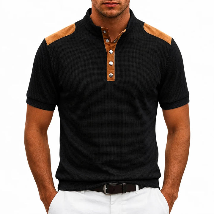 T-shirt homme à col montant boutonné, style moderne casual chic. Design avec panneaux contrastants pour un look élégant.