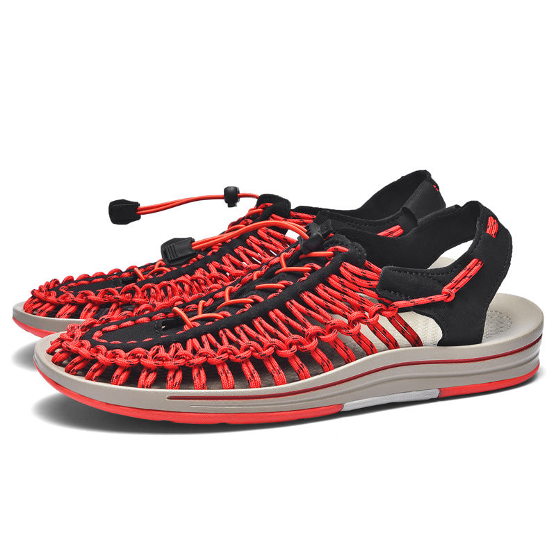 Sandale homme d'été facile à enfiler. Chaussure décontractée et antidérapante pour un confort optimal en extérieur.