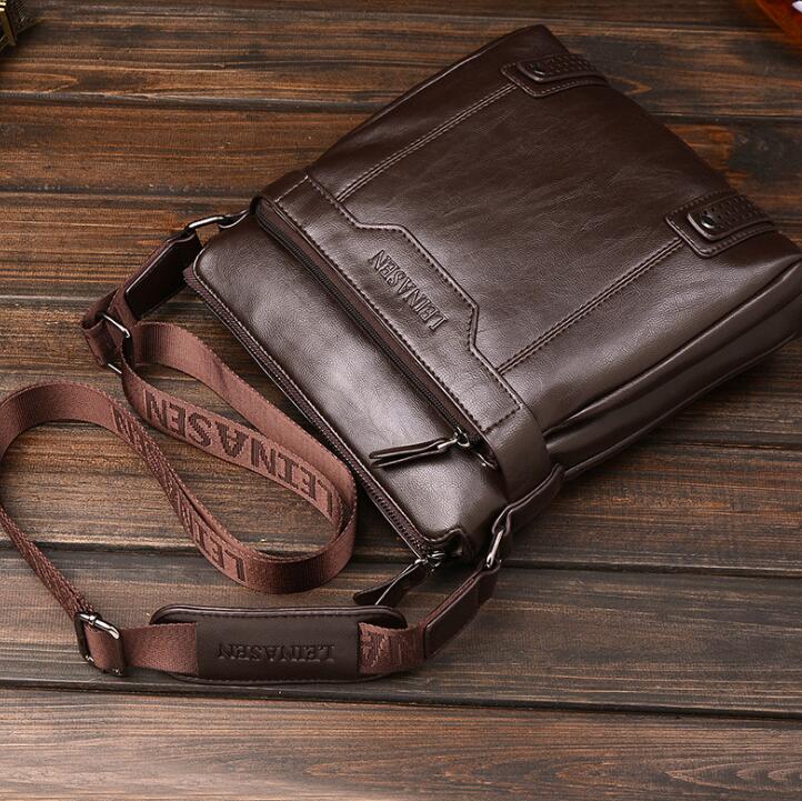 Sac bandoulière homme minimaliste, parfait pour le quotidien. Accessoire élégant en divers coloris.