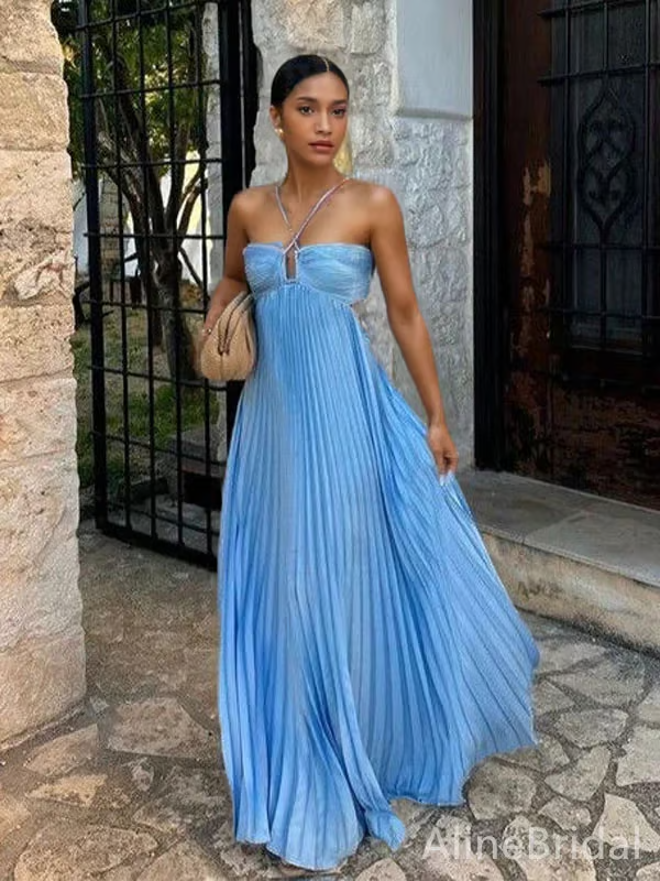 Robe Lina chic et fluide pour femme, avec un drapé élégant. Parfaite pour l'été et le printemps, confort assuré.
