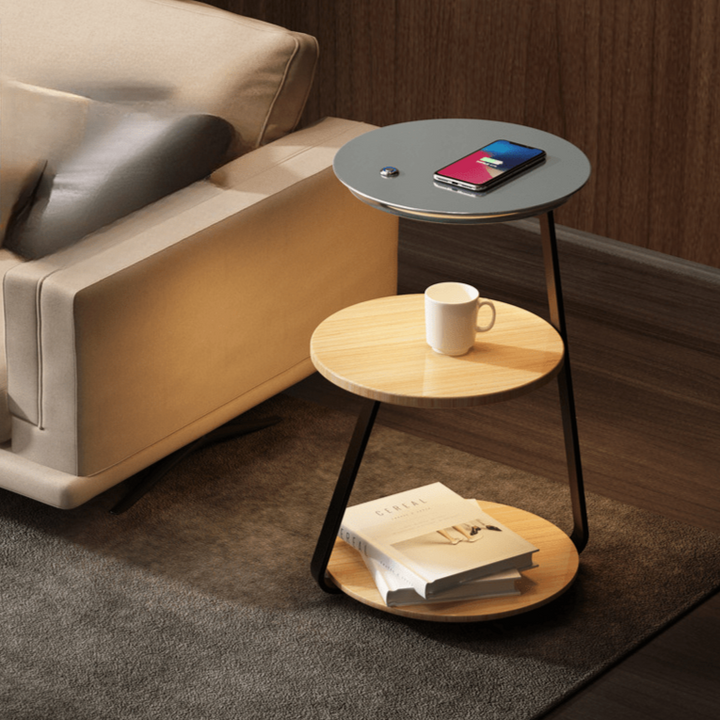 Table d'appoint contemporaine, cadre en acier brossé, plateau effet pierre claire. Pour tout salon.