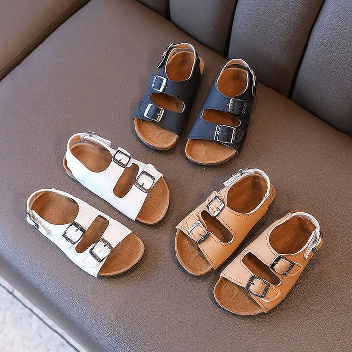 Sandales bébé respirantes pour filles et garçons. Idéales pour l'été, confort et légèreté garantis.