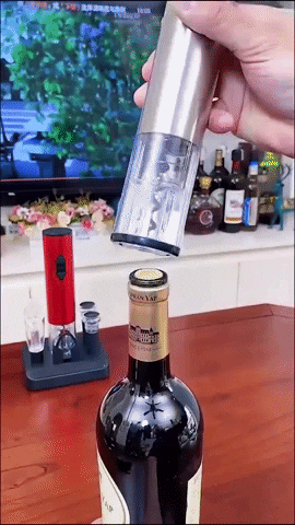 Tire-bouchon électrique automatique en acier inoxydable pour ouvrir le vin sans effort.