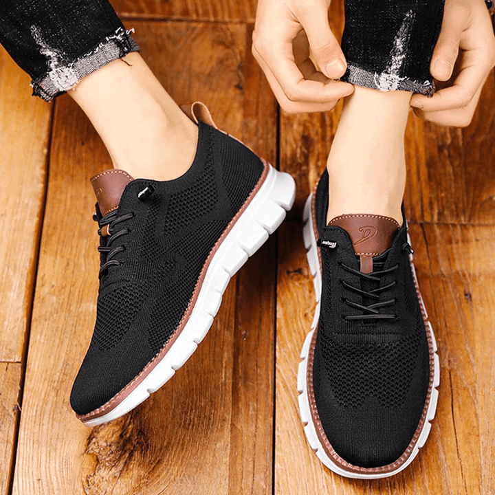 Chaussures hommes polyvalentes, du bureau décontracté aux sorties, toujours confortables et stylées.