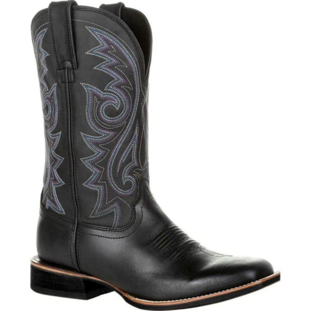 Bottes western homme élégantes, silhouette moderne et esprit cowboy. Chaussure tendance automne-hiver.
