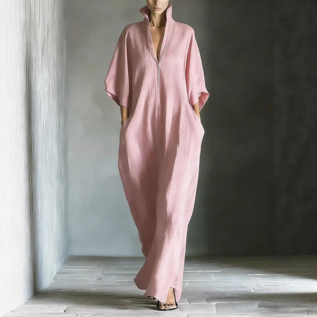 Robe maxi femme élégante à col V, coupe fluide et décontractée. Vêtement confortable pour l'été.