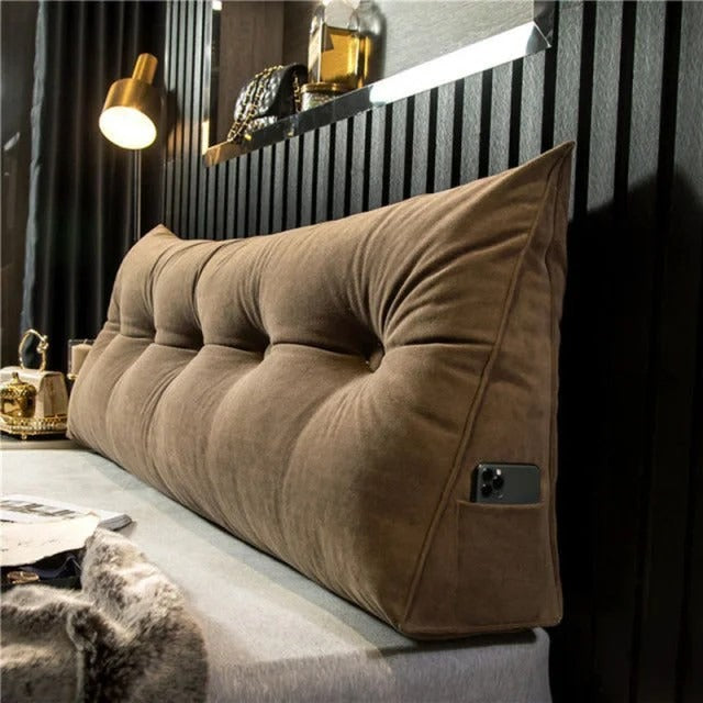 Oreiller de tête confortable et ergonomique, conçu pour un soutien optimal du dos et une relaxation profonde au lit.